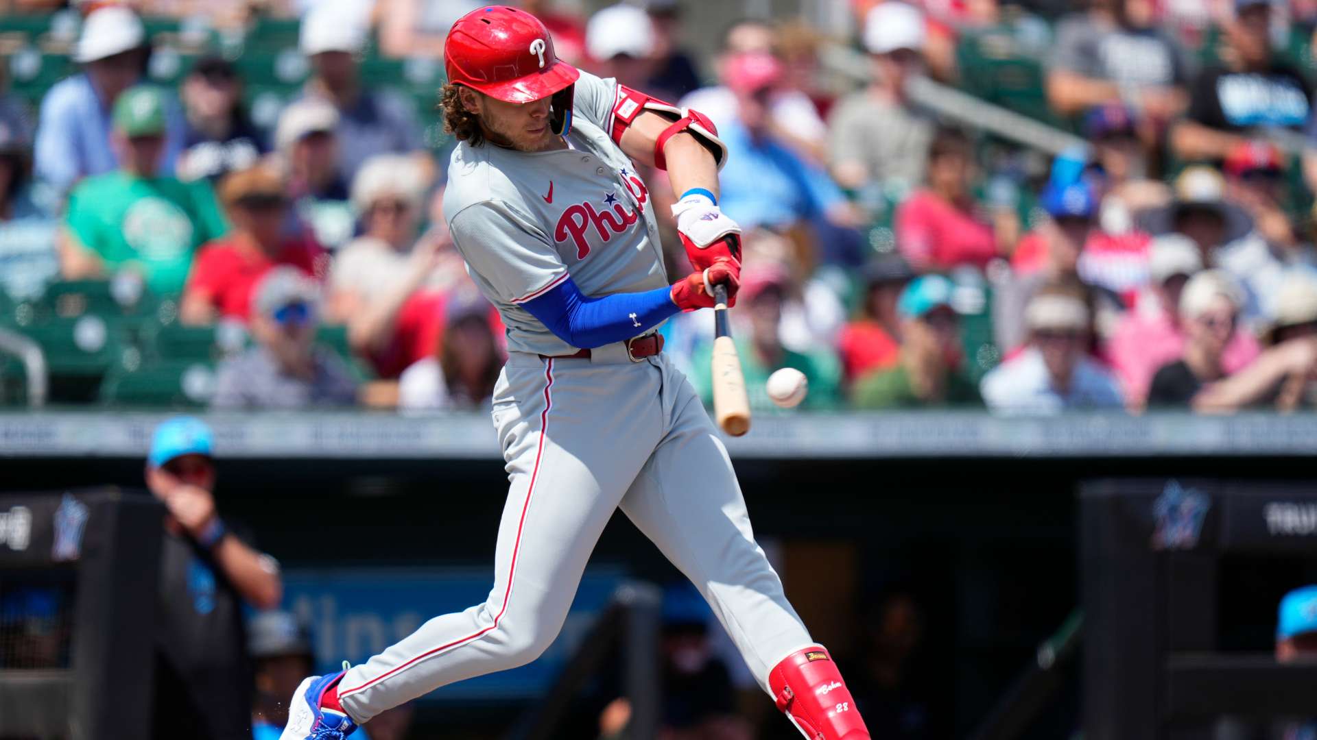 王楚钦实力出众成国乒焦点名嘴引发广泛关注与热议