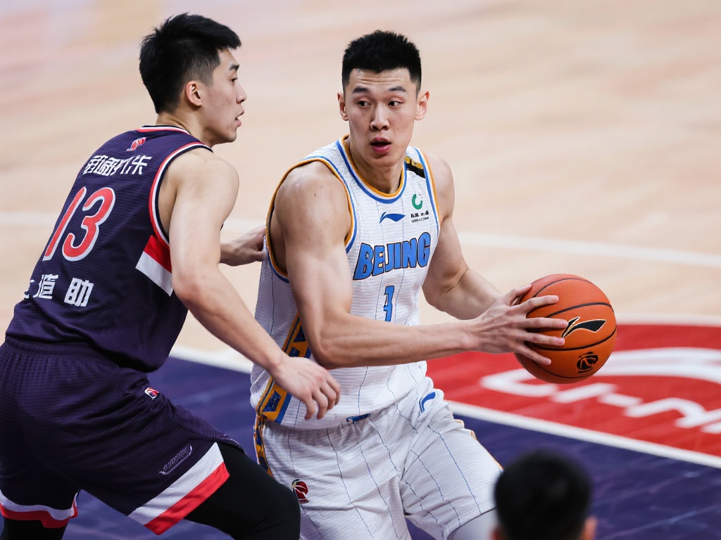 罗马诺揭秘：曼市双雄竞逐埃德森，冬窗转会难成，5000万欧报价不足