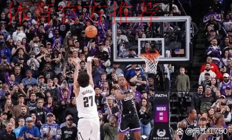 默里前三节10投6中,三分3中2砍下21分2篮板3助攻 默里前三节10投6中,三分3中2砍下21分2篮板3助攻